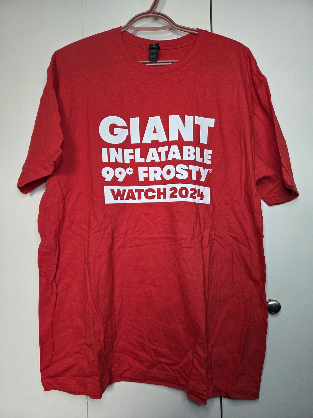 ☀️Men's/Unisex XL Red 'Giant Inflatable 99¢ Frosty Watch 2024' Graphic Tee